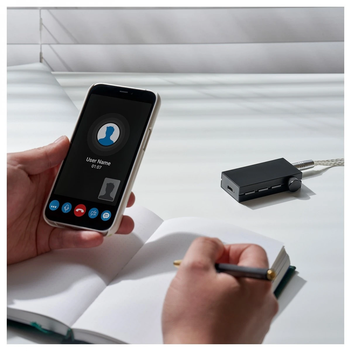 Astell&Kern AK HB1 Wireless DAC & Amp - Image 10