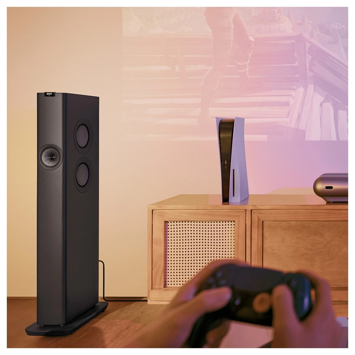 KEF LS60 Wireless Floorstanding Active Speakers (Pair), Carbon Black - Image 10