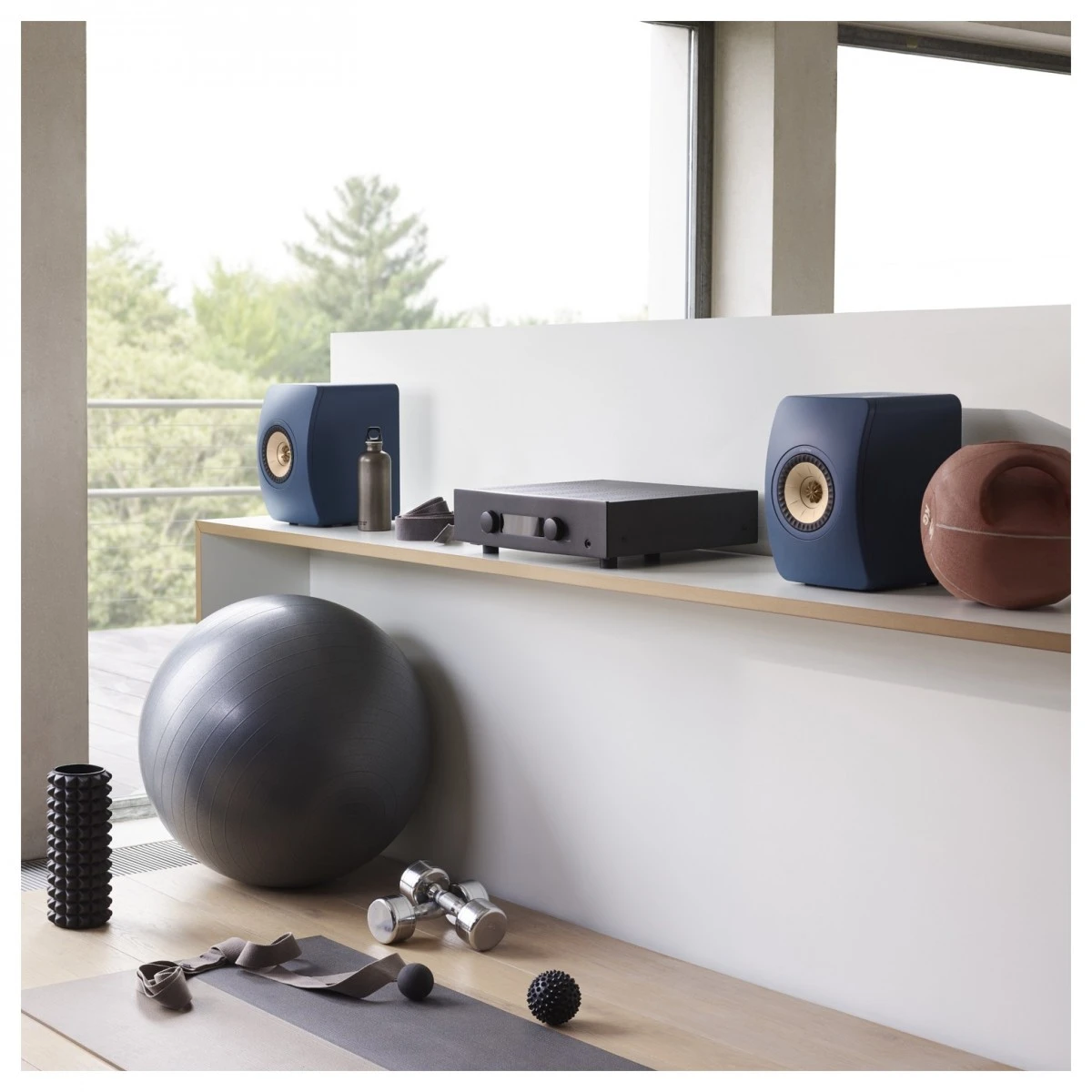 KEF LS50 Meta Special Edition Speakers (Pair), Royal Blue - Image 8