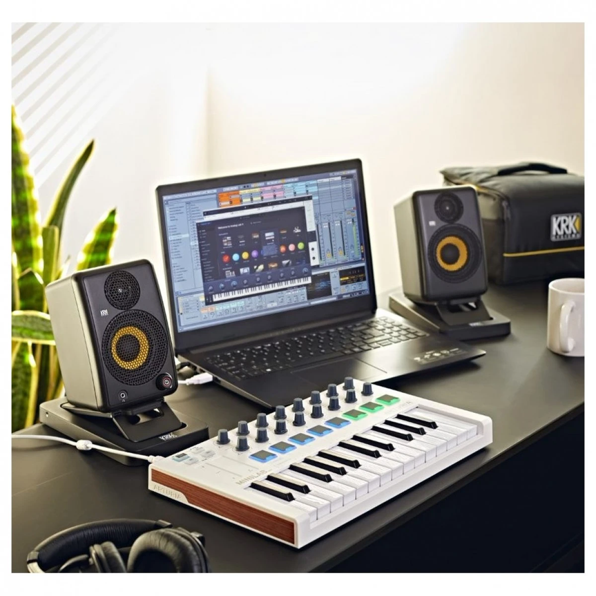 KRK GoAux 4 Inch Portable Monitors - Image 10